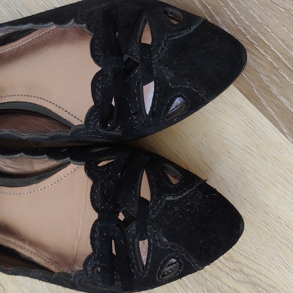 Joan & David Dahayli Black Suede Pointed Flat Shoes - Picture 2 of 11